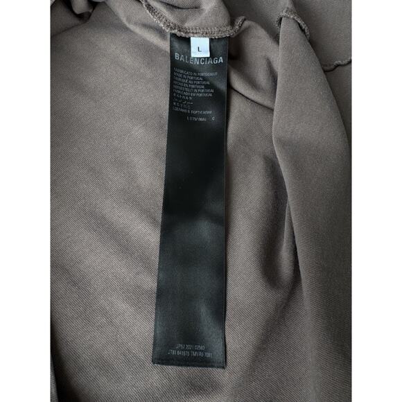 Genuine Balenciaga Back Logo Regular Fit Vintage T-shirt Brown Metal Size Large - Picture 11 of 11